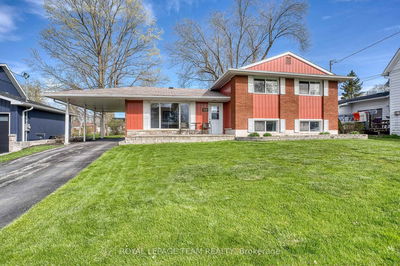 268 Ottawa St, Almonte - Almonte