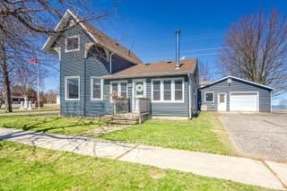2406 Jane St, St. Clair - St. Clair