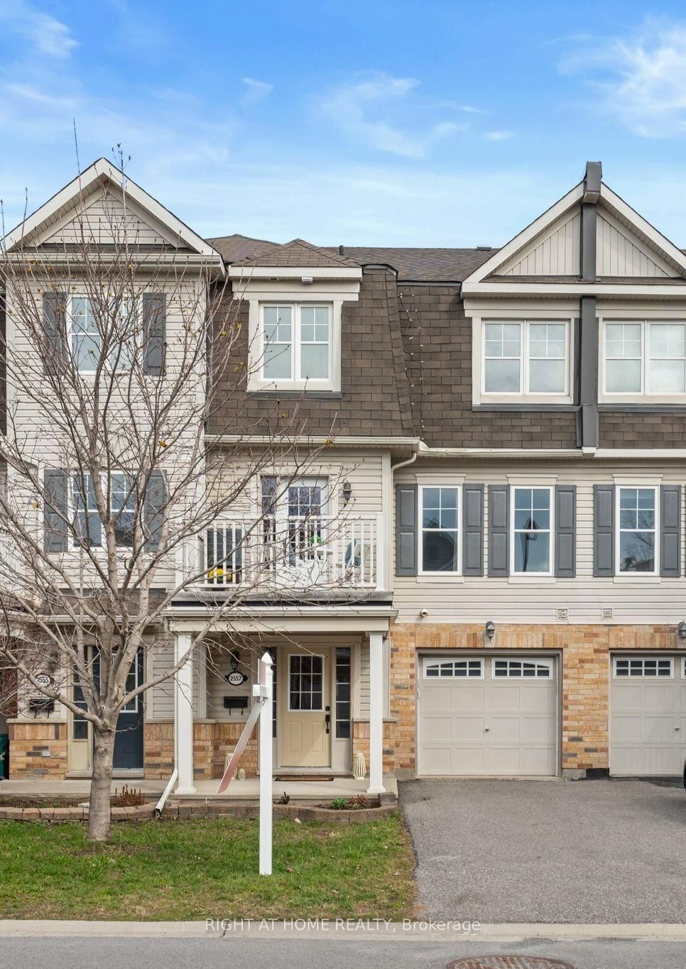 Townhouse for sale at 2557 WATERLILLY Way, Ottawa, Barrhaven - Heritage Park, K2J 0K6 - MLS: X12130187