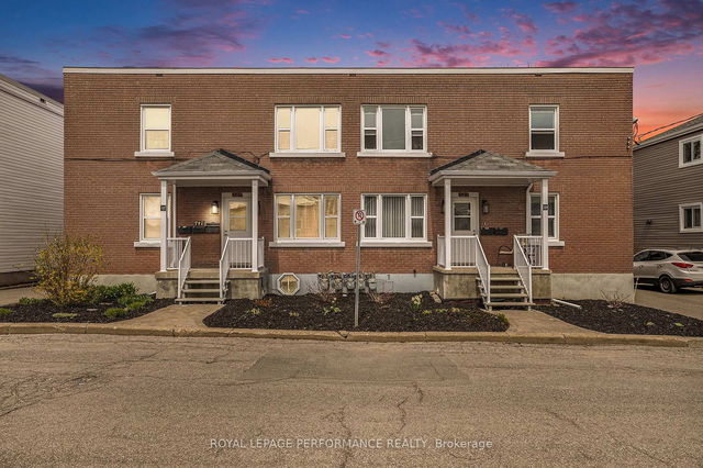 327-329 Shakespeare Street