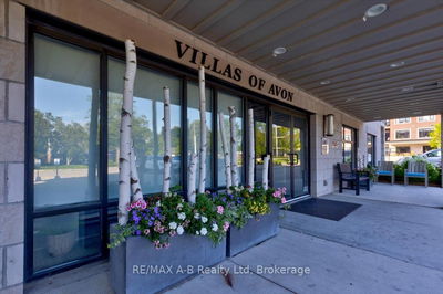Unit 206 — 255 John St, Stratford - Stratford image-0-3