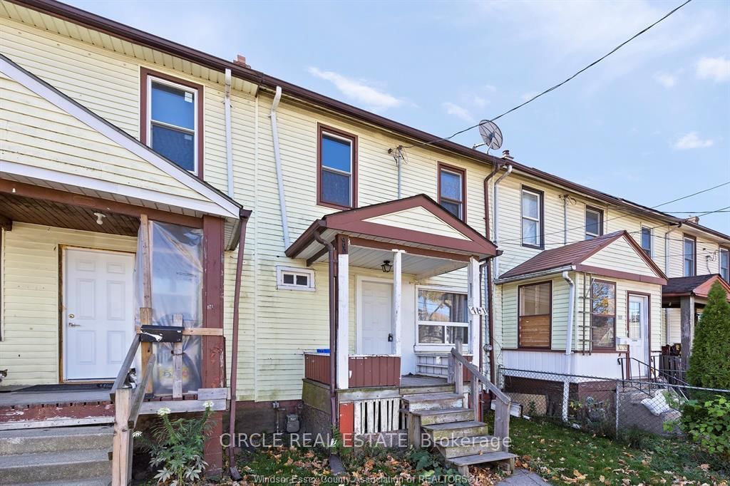 Townhouse for sale at 761 St Antoine Street, Windsor, N9C 3H5 - MLS: X12130450