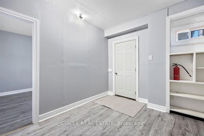 761 St Antoine St, Windsor -  image-0-4