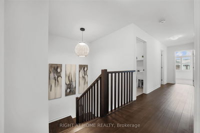 196 Longboat Ru, Brantford -  image-0-2