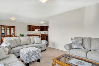 2691 Foxmeadow Rd, Peterborough East - 4 South image-0-4