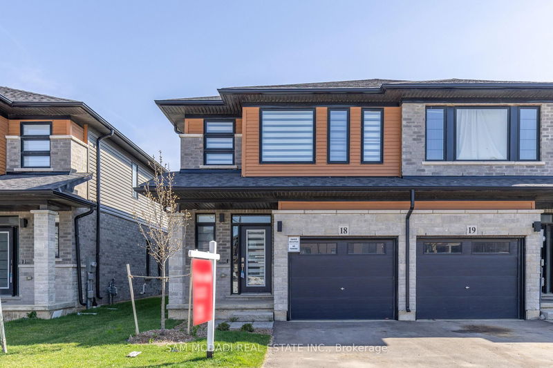 Unit 18 — 461 Blackburn Dr, Brantford -  image-0-0