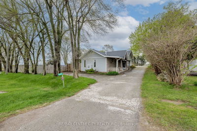 7641 Lakeshore Rd, Lambton Shores - Lambton Shores image-0-1
