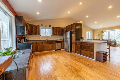 1518 PINECREEK Rd, Callander - Callander image-0-3