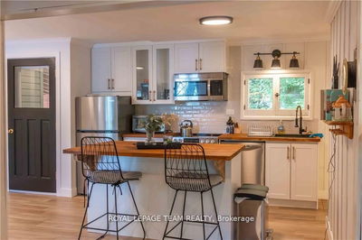 242 Chanonhouse Rd, Barry's Bay - Madawaska Valley image-0-3