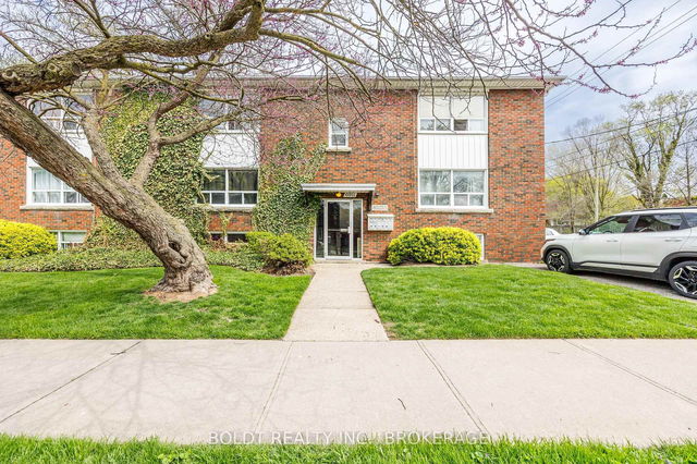 6911-6921 Barker Street