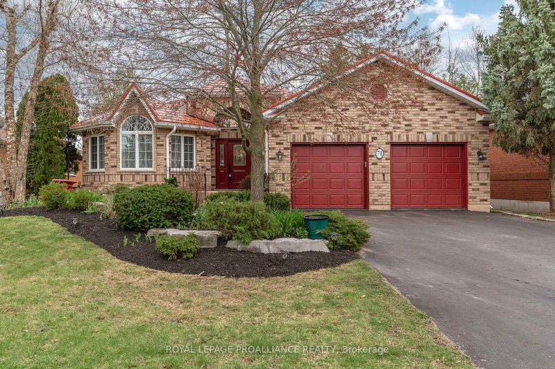 71 Oak Ridge Blvd, Belleville - Belleville Ward image-0-0