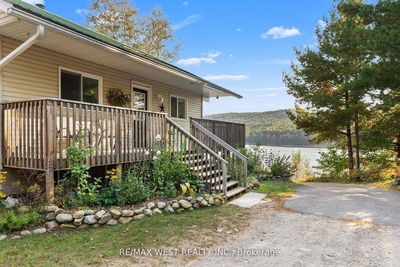 558 Mccauley Lake Rd, South Algonquin - South Algonquin image-0-4