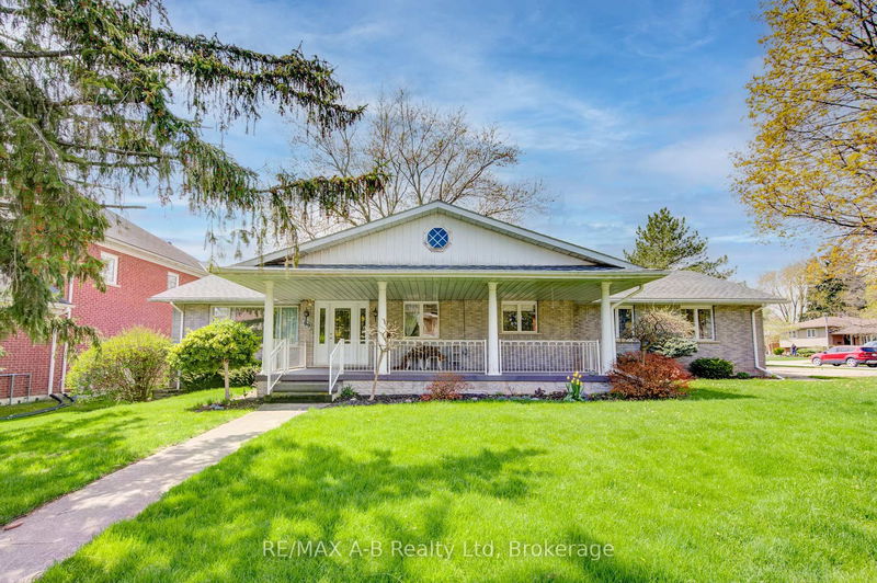 99 Woodstock St, East Zorra-Tavistock - Tavistock image-0-0
