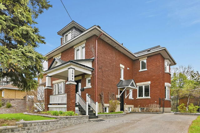 2043 Riverside Drive