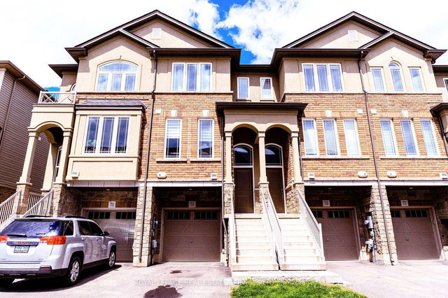 73 Aquarius Crescent
