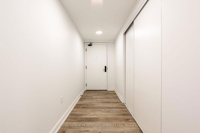 Room2
