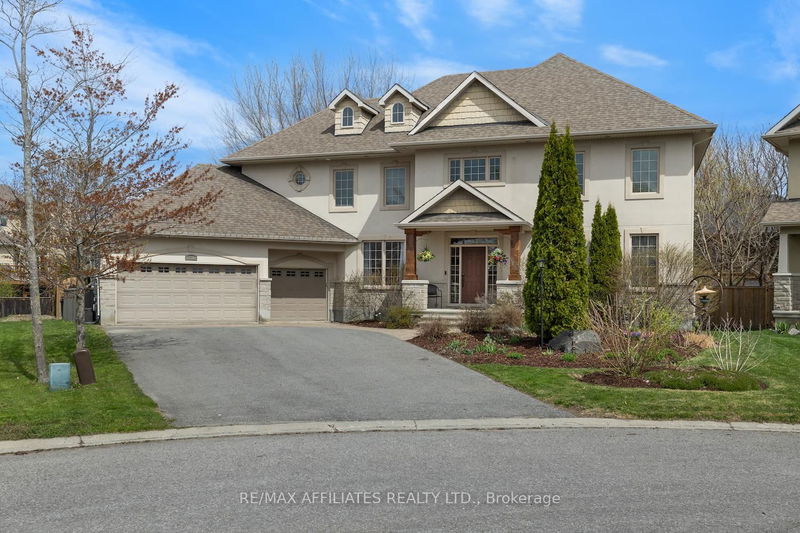 221 Jensen Crt, Carp - Carp image-0-0