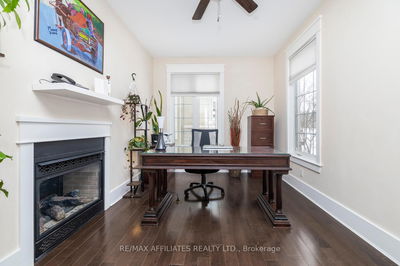 221 Jensen Crt, Carp - Carp image-0-1
