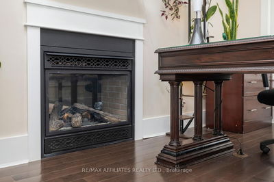 221 Jensen Crt, Carp - Carp image-0-3