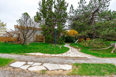 754 8th Concession Rd, Hamilton - Rural Flamborough image-0-2