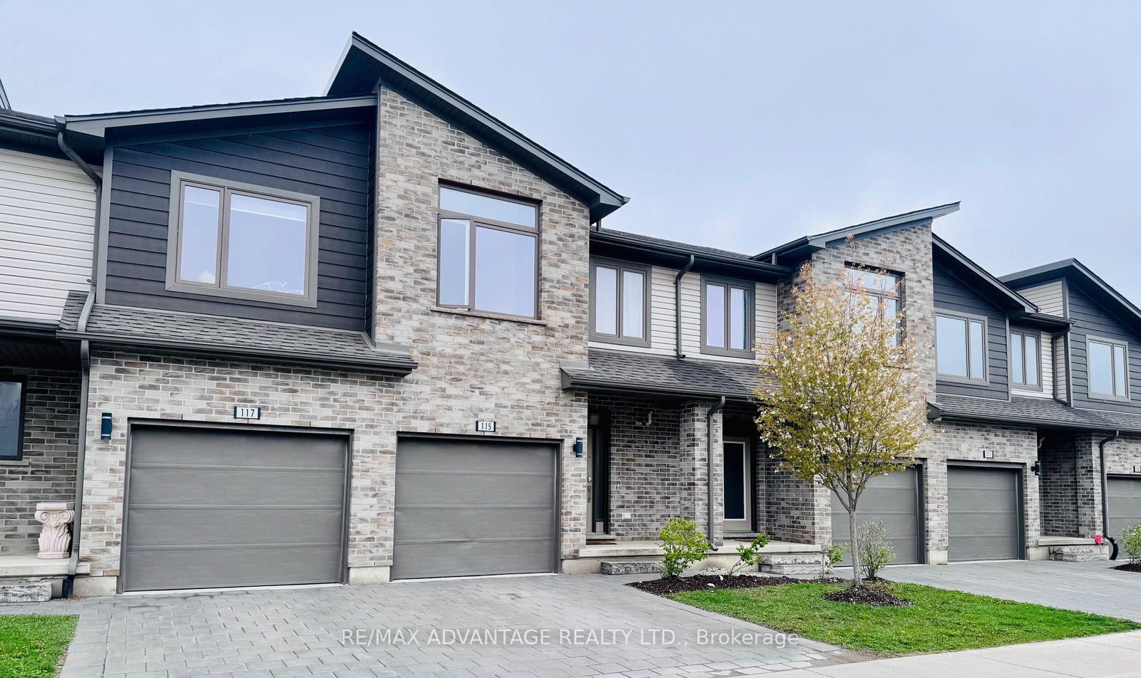 Townhouse for sale at 115-1960 Dalmagarry Road, London North, North E, N6G 0T8 - MLS: X12131257