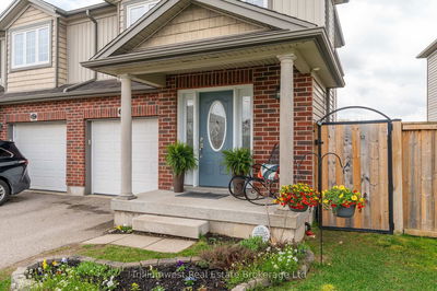63 Forrest Ave, Wilmot -  image-0-1