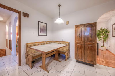 47 Chester Rd, Hamilton - Stoney Creek image-0-3