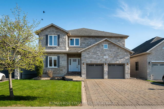 734 Kananaskis Drive