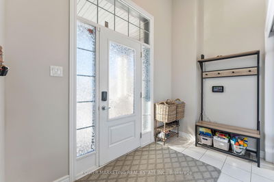 54 Malachigan Cres, Orleans - Avalon West image-0-3