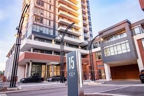 1105 - 15 Wellington Street
