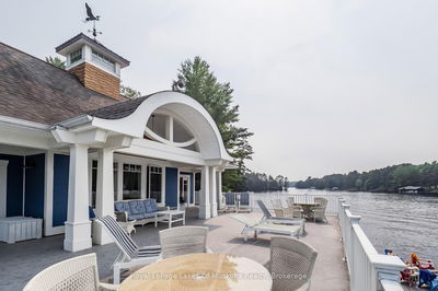 Unit V 16  W 6 — 1020 Birch Glen Rd, Lake of Bays - Mclean image-0-3