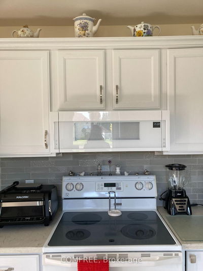 1000 Imperial Cres, Windsor -  image-0-4