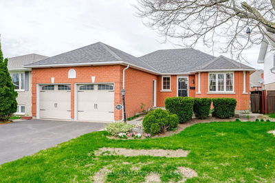 562 Westman Ave, Peterborough West - 2 South image-0-1