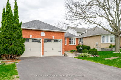 562 Westman Ave, Peterborough West - 2 South image-0-2