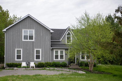 25 Stanley St, Prince Edward County - Bloomfield Ward