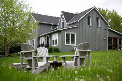 25 Stanley St, Prince Edward County - Bloomfield Ward image-0-2