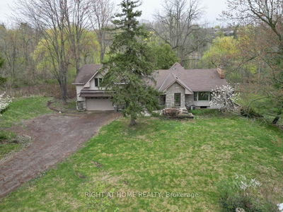 144 Wellington St, Hamilton - Waterdown image-0-2