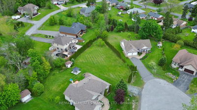 17 Penny Lane, South Stormont - Long Sault image-0-4