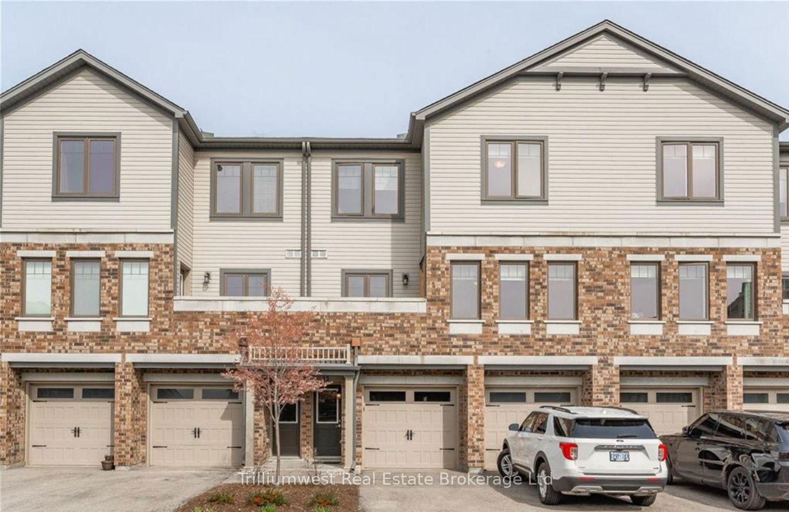 Townhouse for sale at 13-39 Kay Crescent, Guelph, Pineridge/Westminster Woods, N1L 0N5 - MLS: X12131820