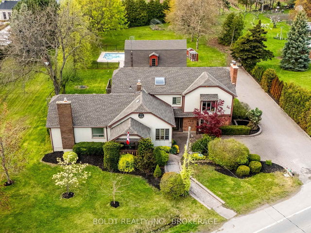468 Lakeshore Road