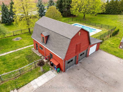 468 Lakeshore Rd, Niagara-on-the-Lake - Lakeshore image-0-4