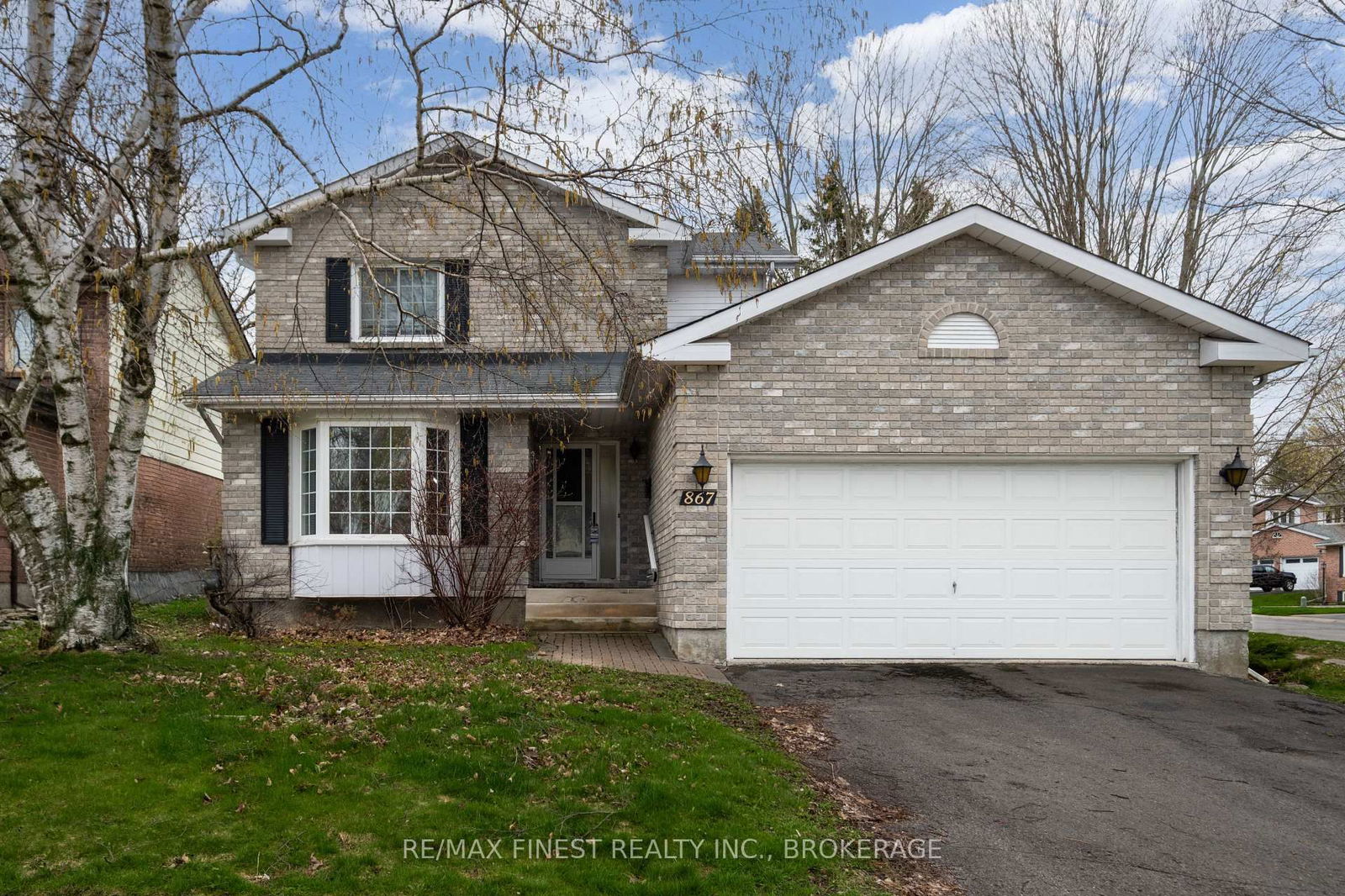 Detached House for sale at 867 Woodside Drive, Kingston, North of Taylor-Kidd Blvd, K7P 1S9 - MLS: X12131896