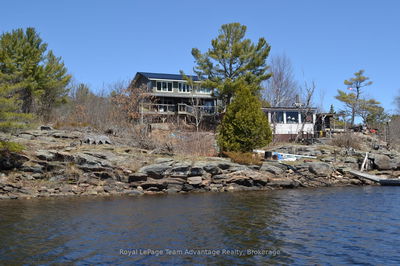 25 A 27 Island, The Archipelago - Archipelago North