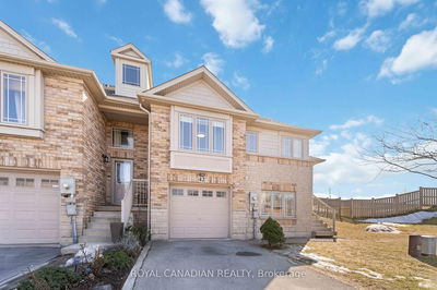 Unit 42 — 242 Upper Mount Albion Rd, Hamilton - Stoney Creek Mountain image-0-1