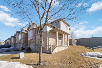 Unit 42 — 242 Upper Mount Albion Rd, Hamilton - Stoney Creek Mountain image-0-3