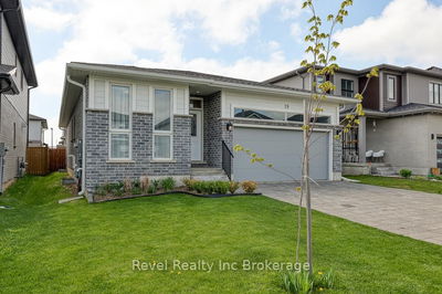 19 Sutherland Cres, Ingersoll - South image-0-1