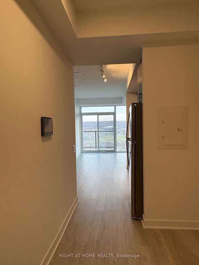 00 - 2782 Barton Street