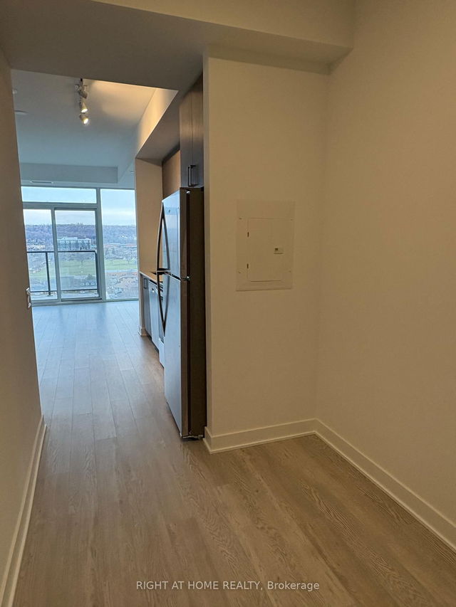 00 - 2782 Barton Street