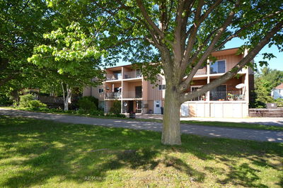 Unit #10 — 21 Prospect St, Parry Sound - Parry Sound image-0-2