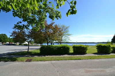 Unit #10 — 21 Prospect St, Parry Sound - Parry Sound image-0-3
